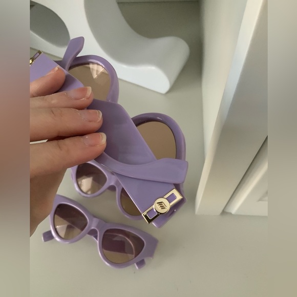 LES SPECS FANPLASTICO Cat Eye Orchid Lavender Women’s Sunglasses BRAND NEW - Picture 6 of 11
